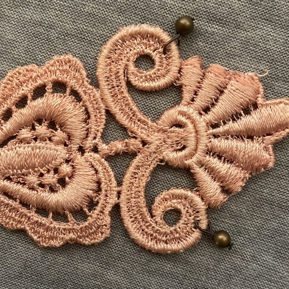 Never worn, detailed knit work earrings, beautiful soft pink and lightweight. - Picture 4 of 8